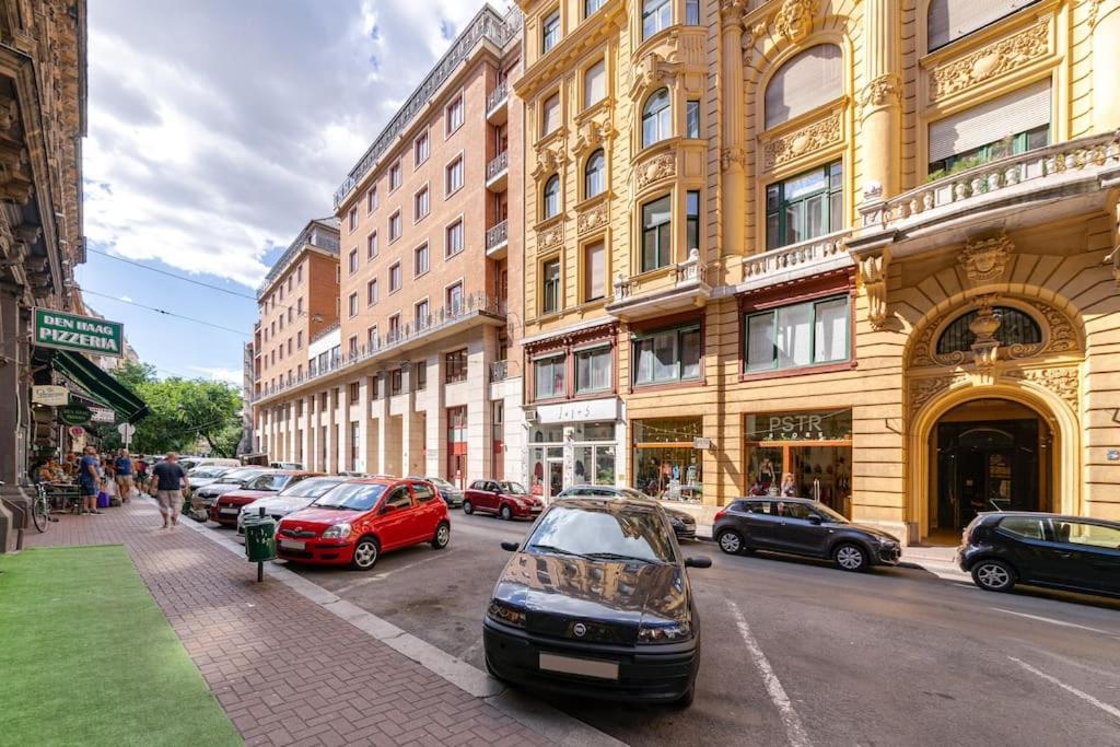 Swarz'S Soho Apartment Budapest Eksteriør bilde